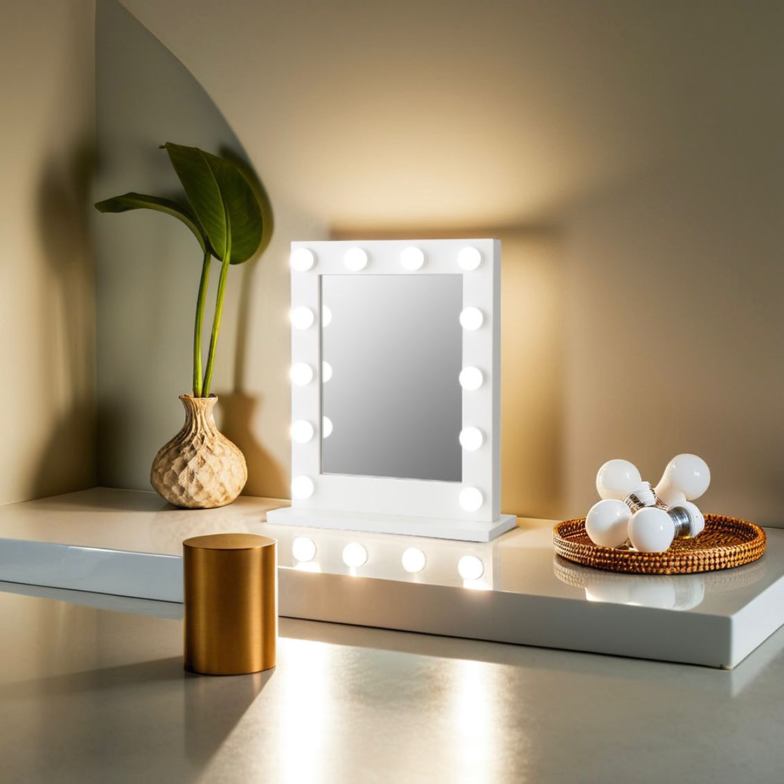 Stychron Premim Vanity LED Light Bulbs for Mirror
